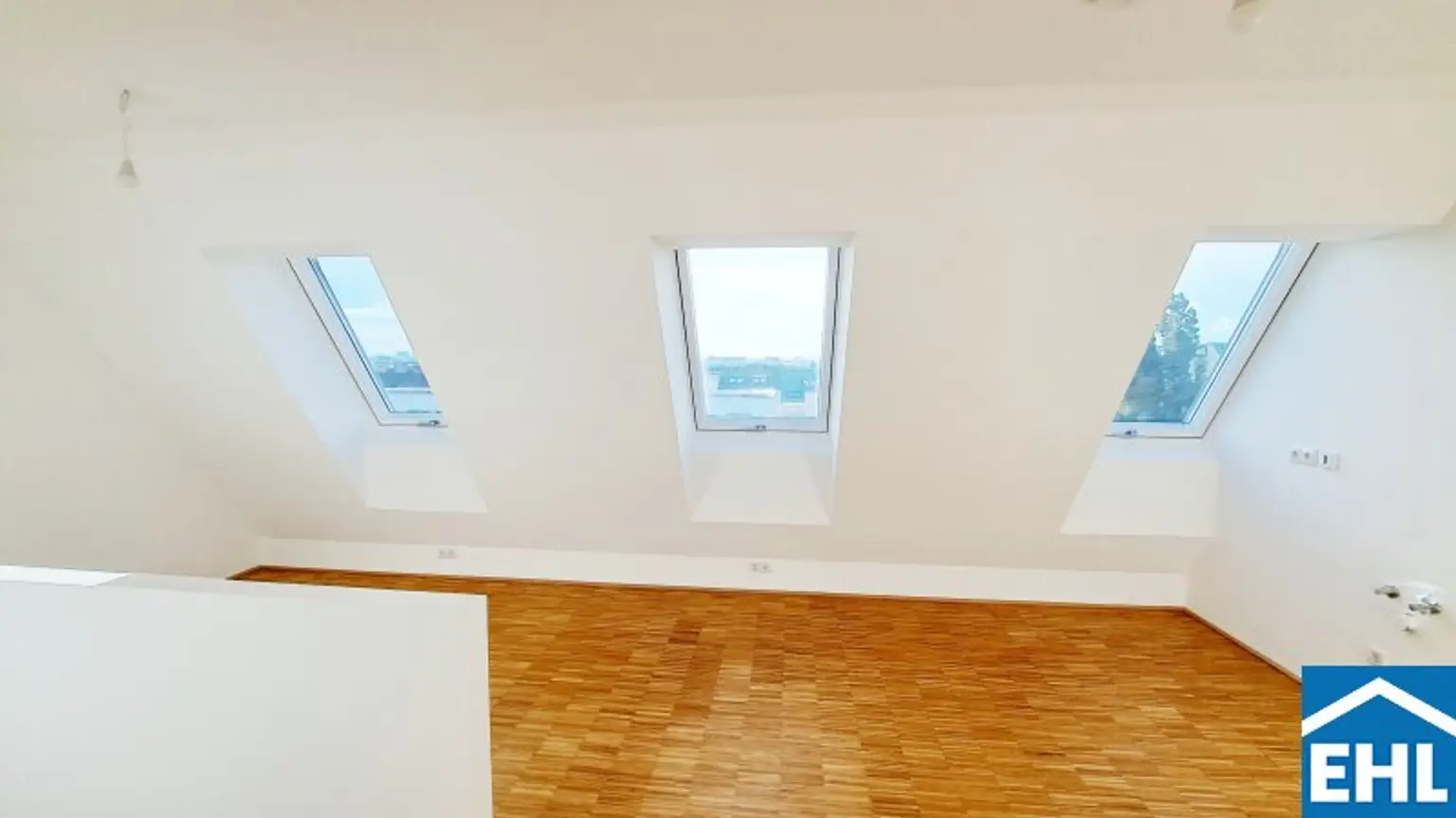 Weitblick investieren: Exklusive Dachgeschoß-Vorsorgewohnungen mit 360°-Ausblick in Top-Lage der Stadt