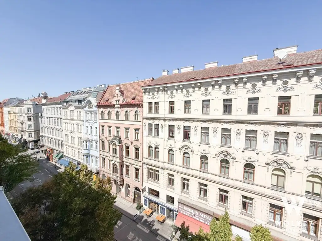 Sonnige, generalsanierte Altbau-Eigentumswohnung mit Lift im 7. Bezirk