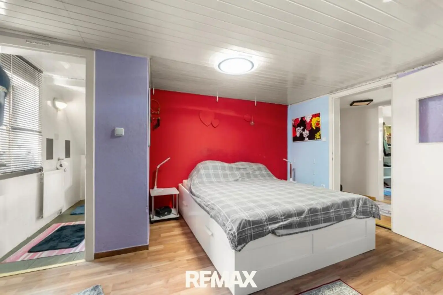 Schlafzimmer DG