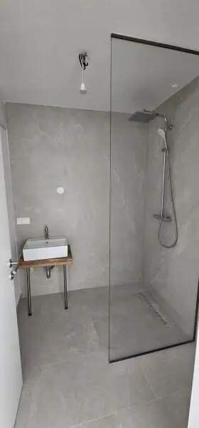 Erstbezug in Bestlage – sichern Sie sich Ihr Stück Baden, bevor es alle wollen! - Nur 5 Gehminuten zum Hauptplatz – ruhige Neubauwohnung im 1. Obergeschoss