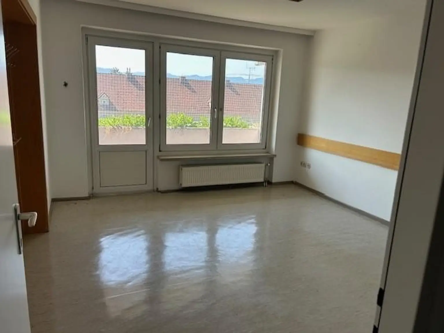 Büros im Ärztehaus - Tabor  ideal für Arztpraxen oder Kanzleiein-  bis   zu   600 m2 verfügbar.