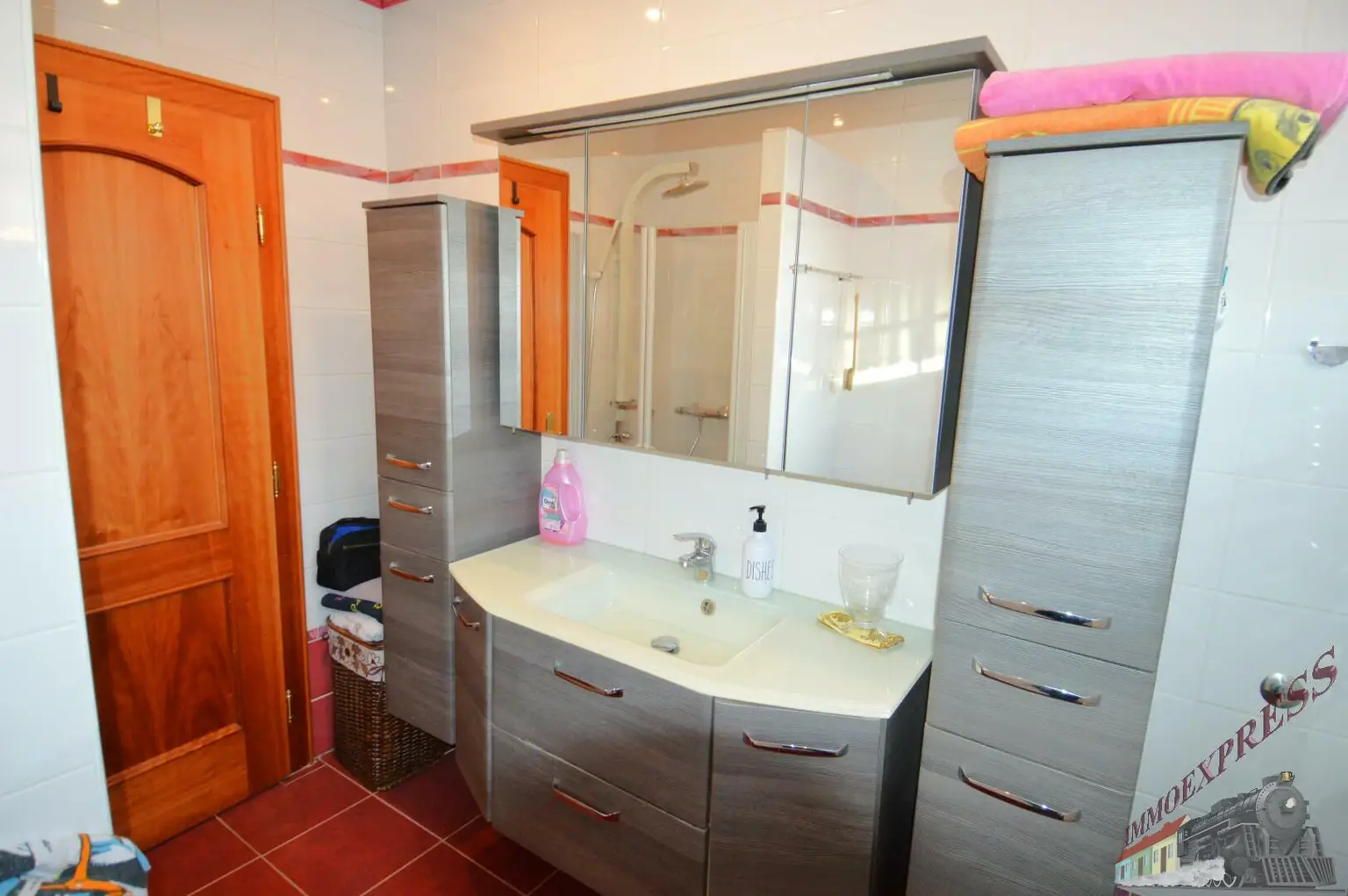 Gepflegtes Einfamilienhaus - Doppelcarport - Garage - neue Pelletheizung mit Solaranlage