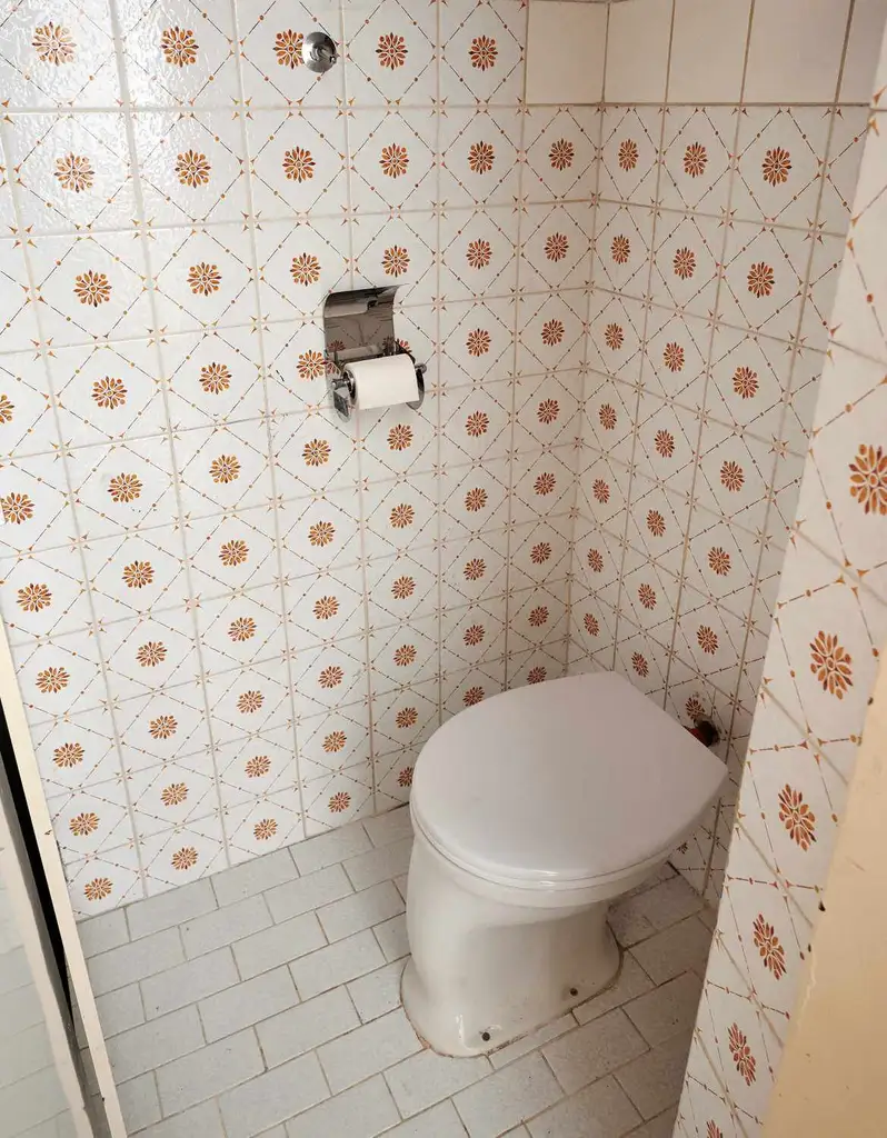 Sie suchen eine Altbauwohnung mit Potenzial in ausgezeichneter Lage?