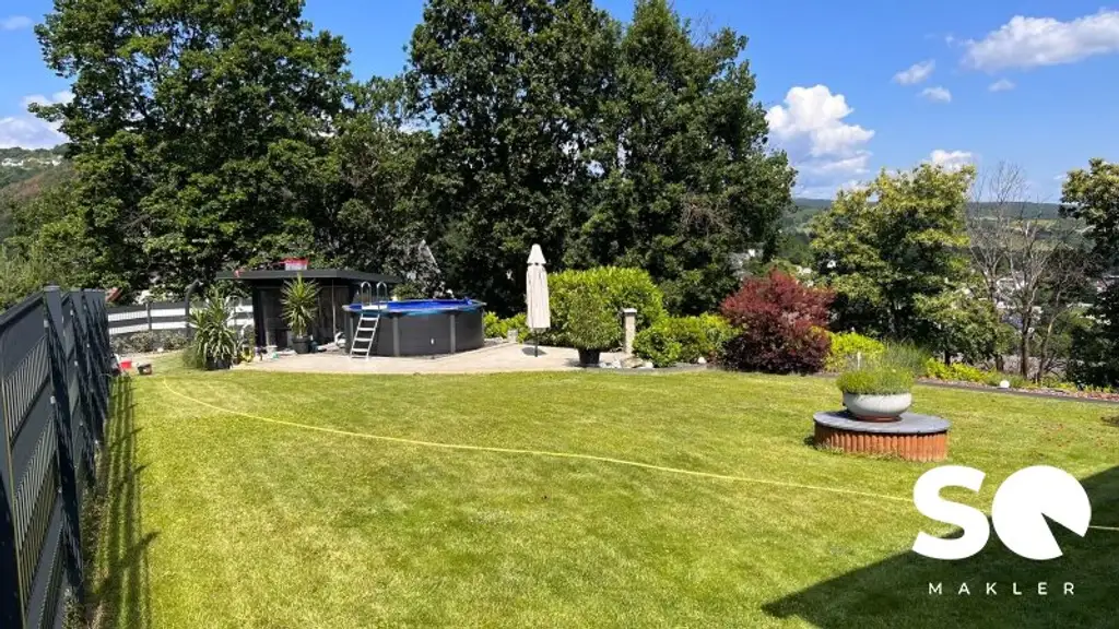 #SQ - FORCHTENSTEIN: 2 WOHNHÄUSER MIT BURGBLICK IN TRAUMHAFTER LAGE