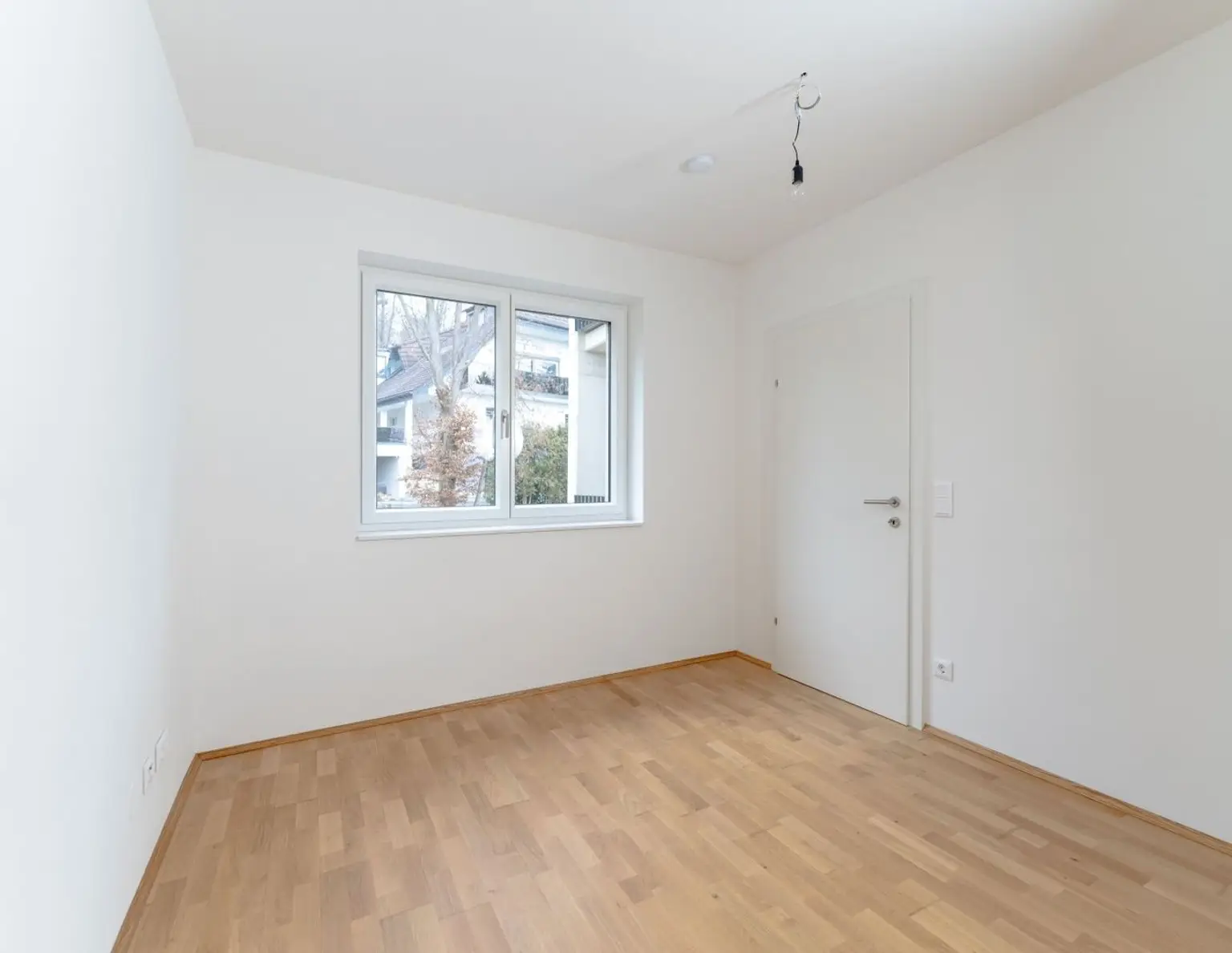 Moderne Penthouse Wohnung mit geräumiger Terrasse und Weitblick!