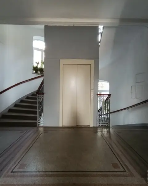 Über den Dächern von Wien – Exklusive Dachgeschoss-Maisonette mit Weitblick und direkter U4-Anbindung Unter St. Veit