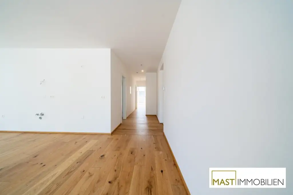 *Sommer 2025* Rund 180 qm Freifläche und Blick auf den See bei dieser exklusiven Dachgeschosswohnung!