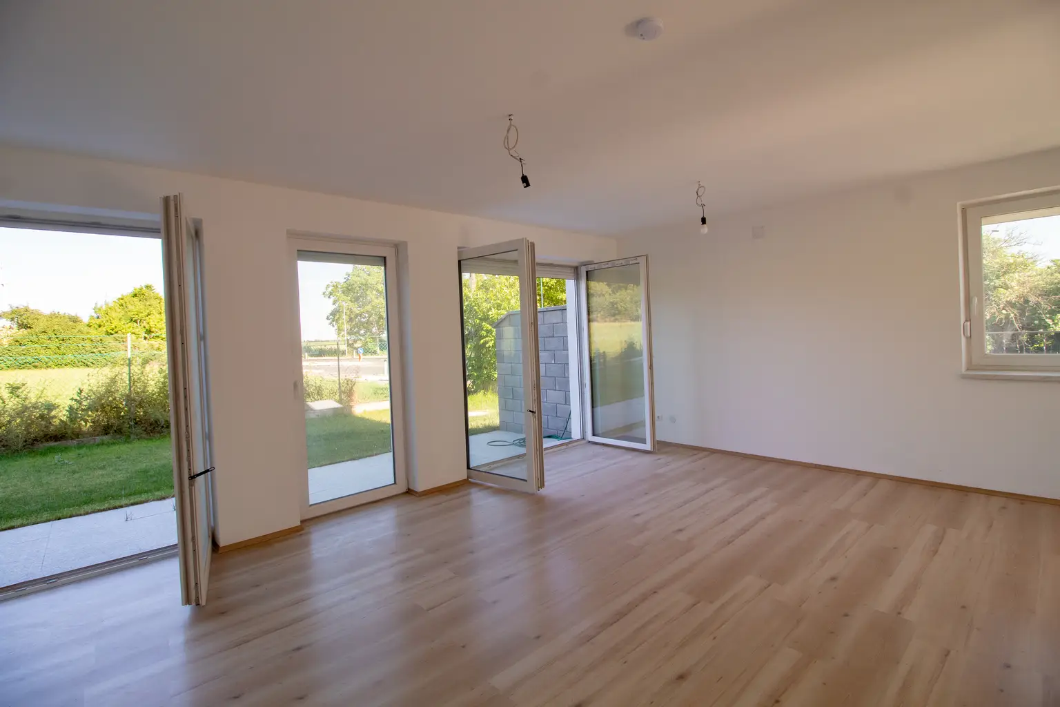 Wohnbereich mit Terrassenausgang