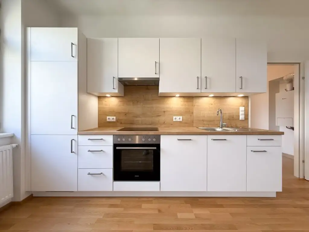 Helle 2-Zimmerwohnung im 23.Wiener Gemeindebezirk zu vermieten | OHNE Lift; 2.OG