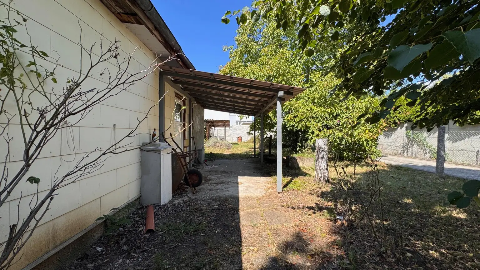 AUFGESCHLOSSEN! ANGESCHLOSSEN! GRUNDSTÜCK - Gänserndorf Süd