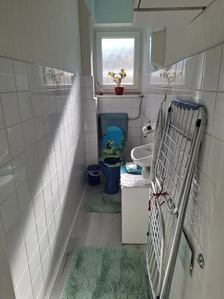 Renoviertes Zweifamilienhaus mit viel Grund in ruhiger Lage in Langenwang im Mürztal zu kaufen !