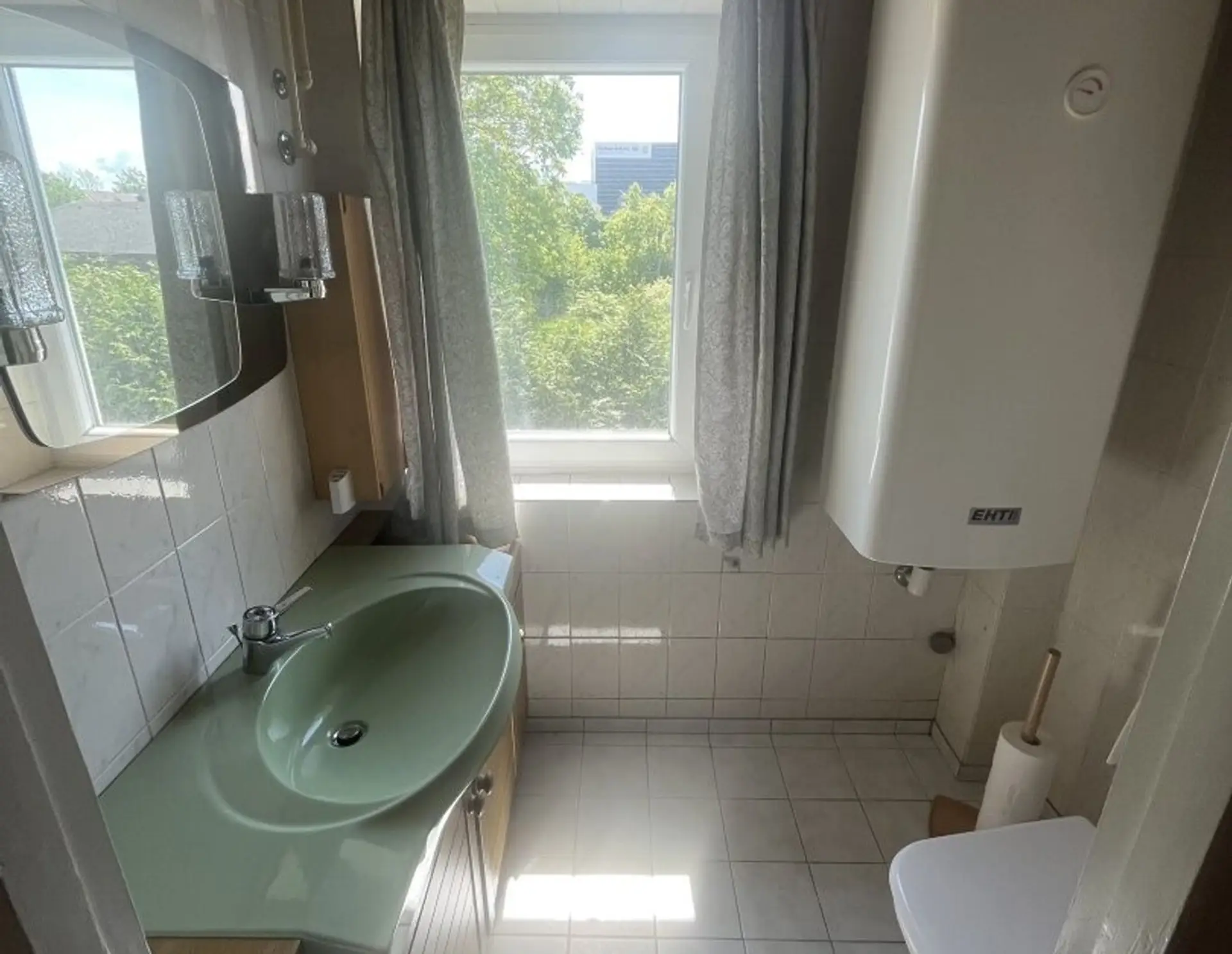 Großfamilien Aufgepasst! Mehrfamilienhaus mit Großzügigem Grundstück in Wels/Pernau!