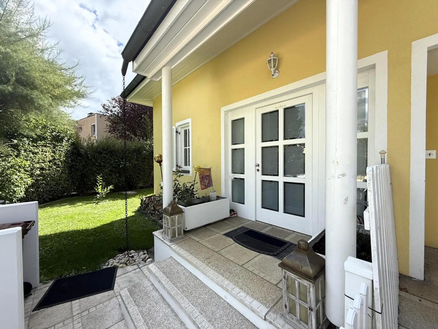 Exklusive Doppelhaushälfte in Massivbauweise in Enzesfeld // Exclusive semi-detached house in solid construction in Enzesfeld //