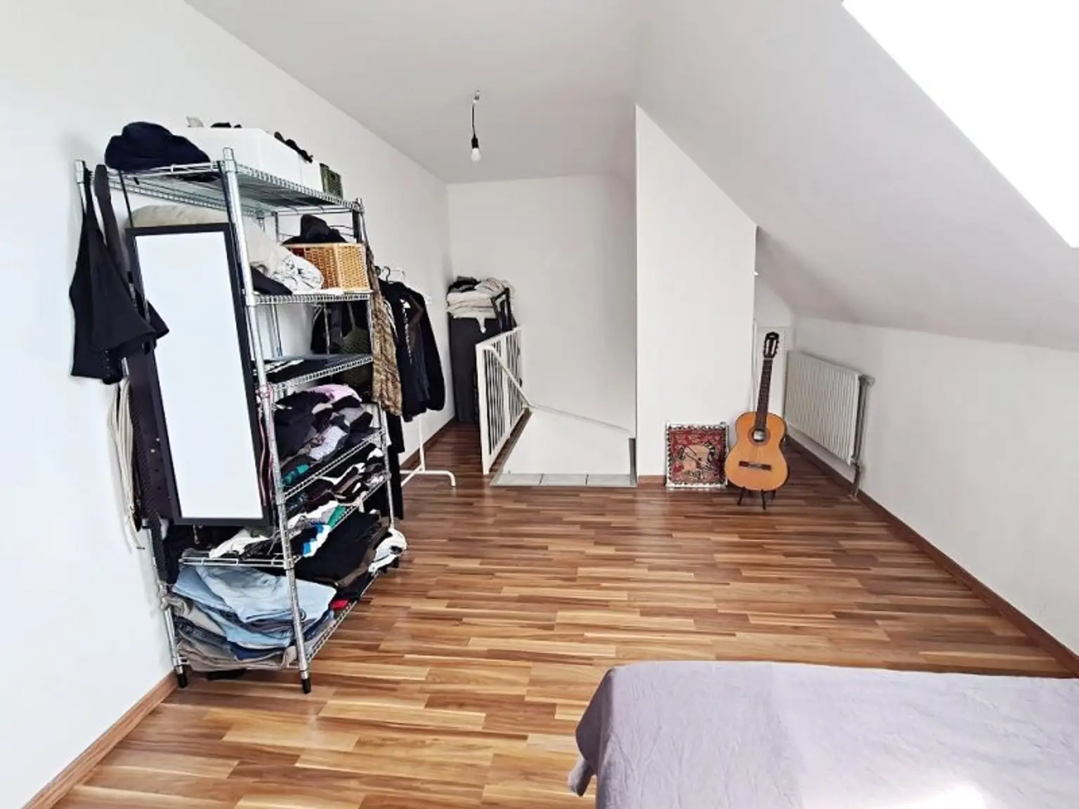 DACHGESCHOSS, U3-NÄHE, 55 m2 Maisonette, 2 Zimmer, Kochnische, Duschbad, Fernblick, Meiselstraße