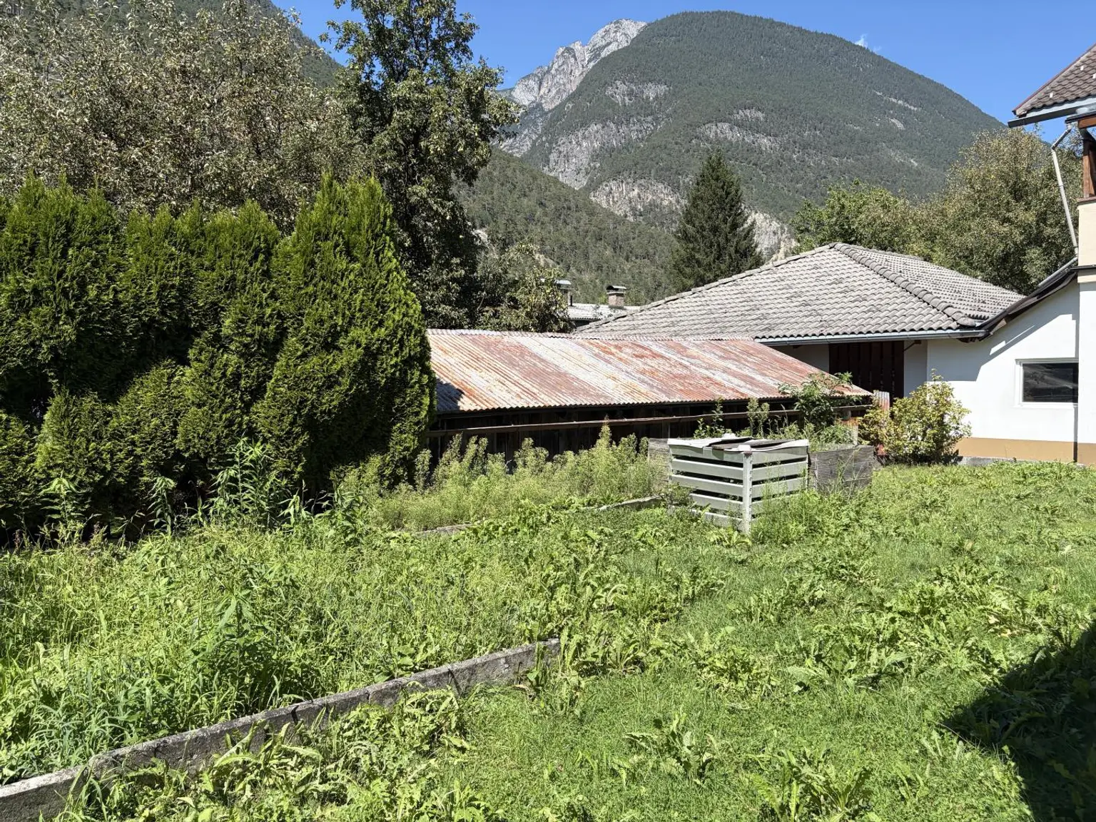 Haus - Gartenfläche