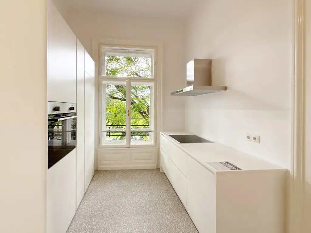 5-Zimmer-Wohnung mit Balkon & Grünblick - Erstbezug nach Sanierung