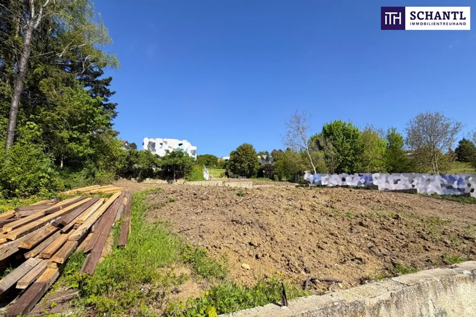 Sonniges Baugrundstück in Klosterneuburg