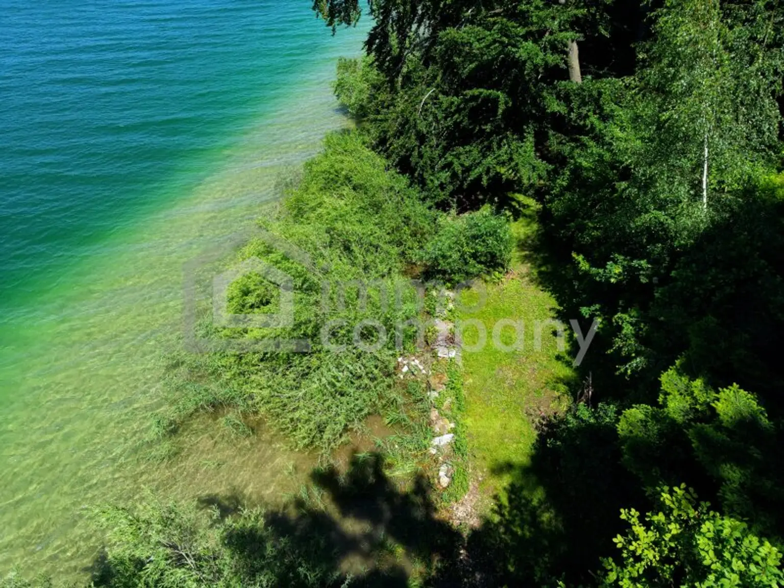 Traumhaftes Seegrundstück in Mattsee - 861m² pure Erholung in Salzburg!