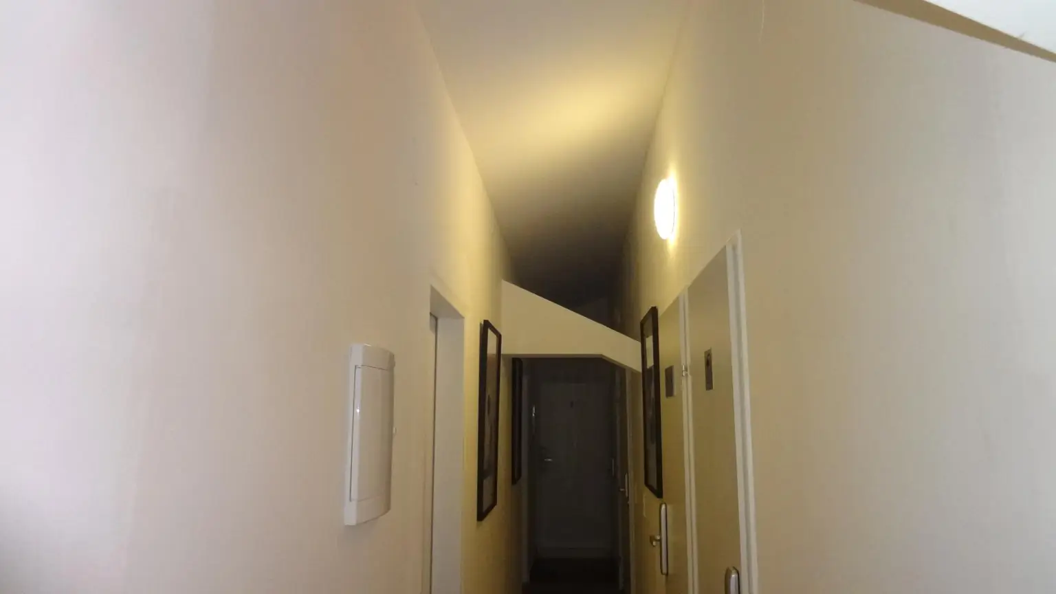 Zinshaus - Anlage mit ca. 4,2% Rendite  -  Hausanteil in Top Lage !!