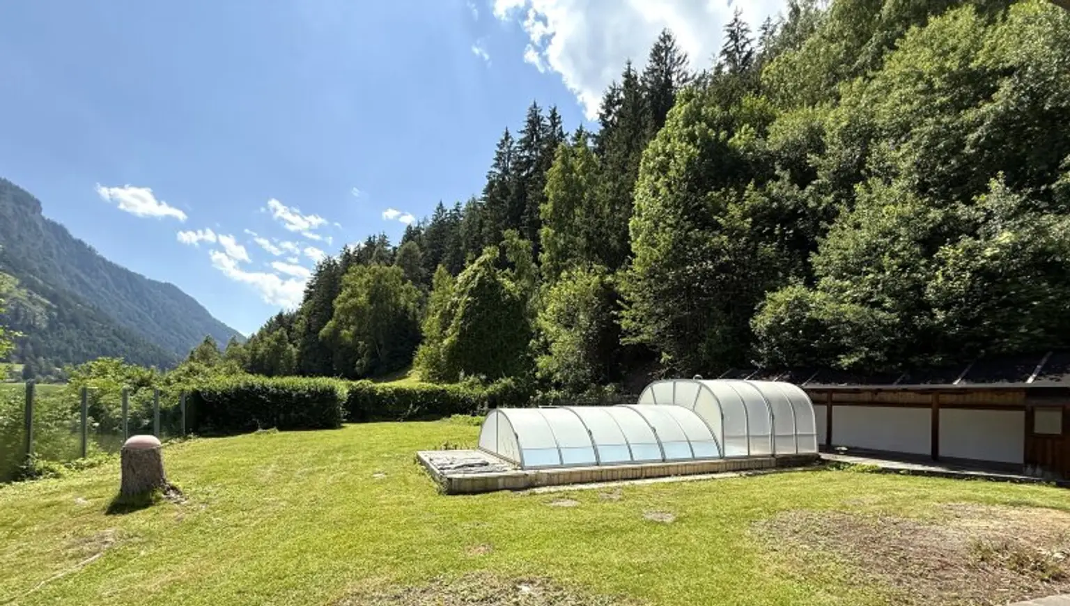 Waldchalet Pfunds - provisionsfrei - inmitten der atemberaubenden Berglandschaft Tirols