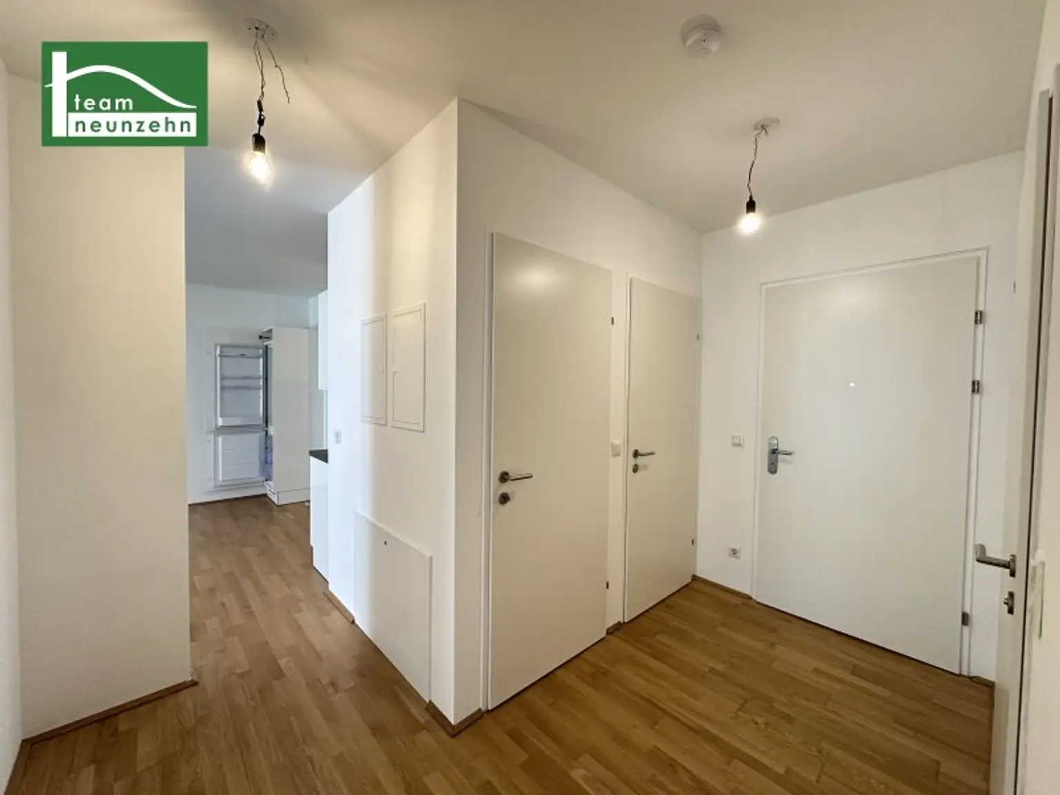 Neuwertige 3-Zimmer-Wohnung mit Balkon beim FAC-Platz – Nur 3 Minuten zur S-Bahn, verfügbar ab Jänner