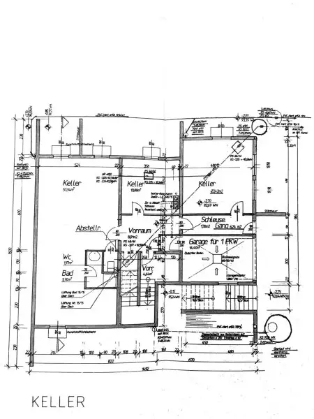Luxuriöse Villa im Wienerwald – Beheizter Salzwasserpool, Gartenparadies & Premium-Parkmöglichkeiten