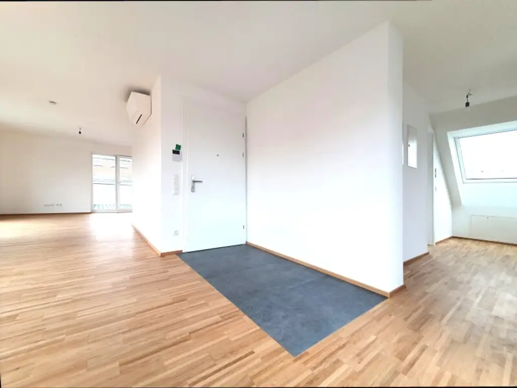 Hochwertige DG-Wohnung mit 3 Terrassen in der Staudgasse
