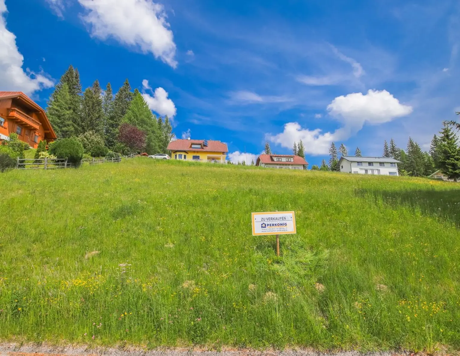 "Panorama-Grund" mit atemberaubendem Blick im Sonnenort Diex