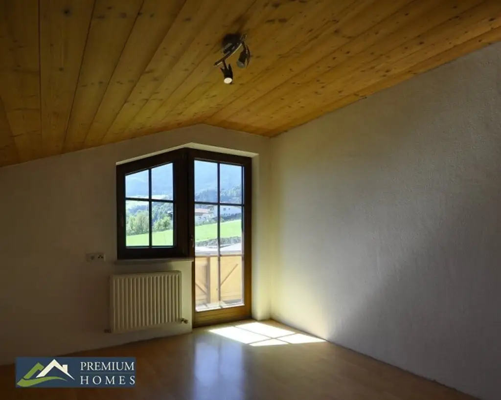FÜGENBERG - Es erwartet Sie eine Doppelhaushälfte in Aussichtslage - 5 Zimmer, Garten & 2 Balkone!