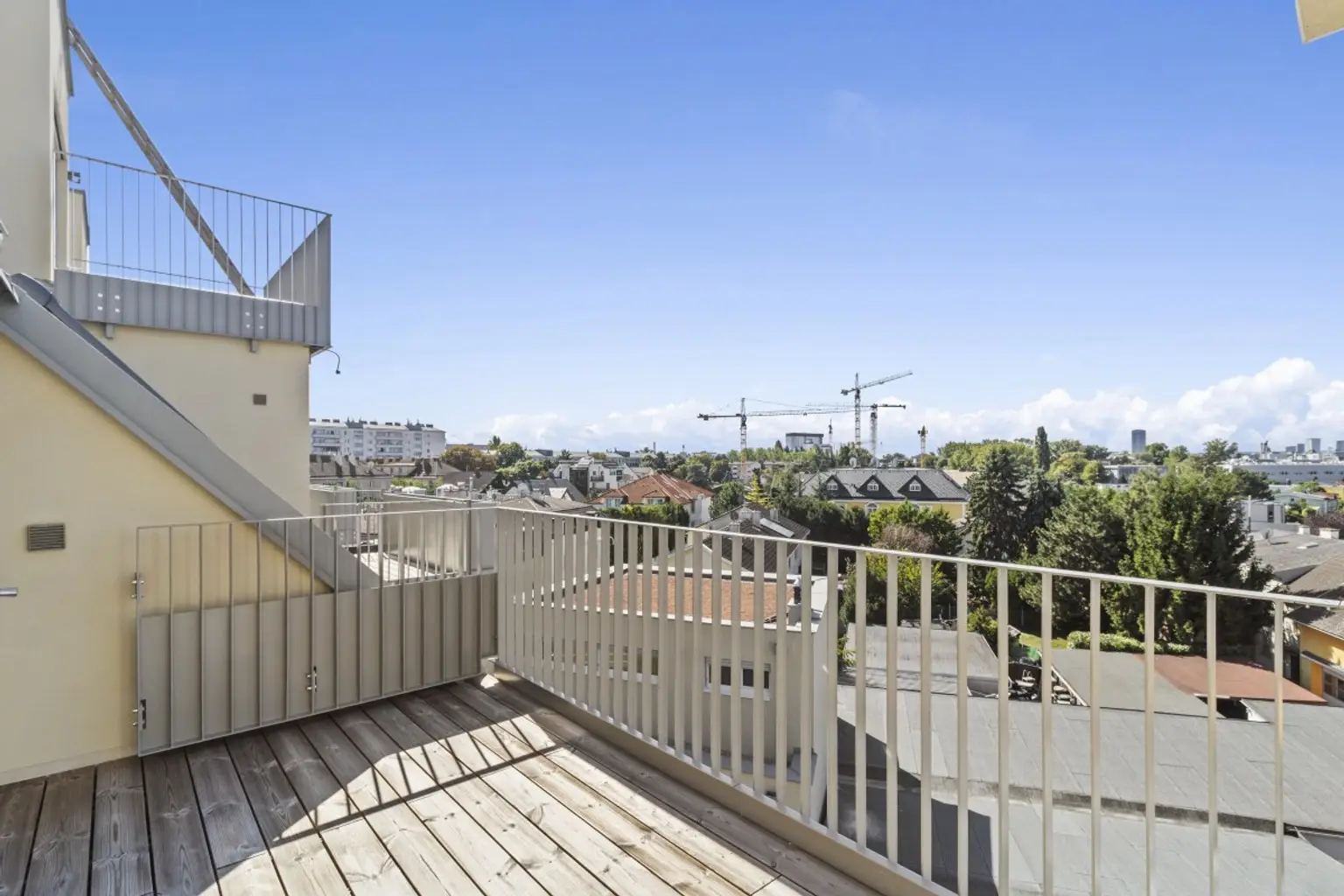 F | ++ GANZ OBEN ankommen ++ Dachgeschossjuwel im PROJEKT KARL74 | Prima Service Immobilien