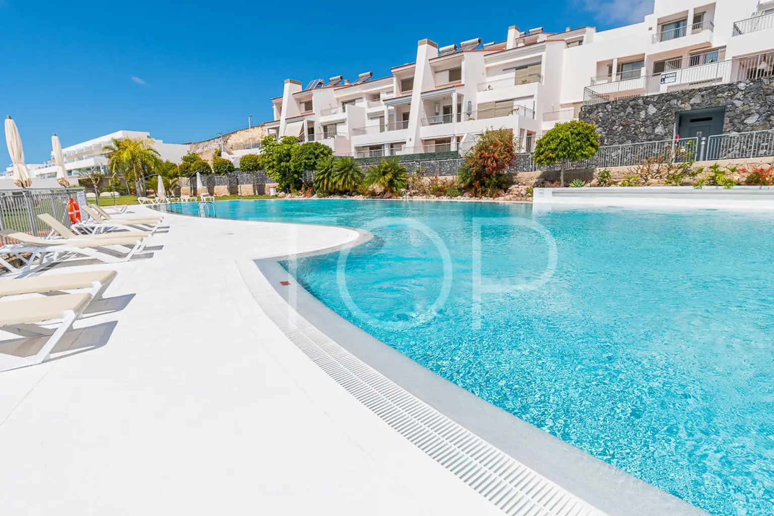 Magnolia-Golf-Resort-Community-Pool-Tenerife-1