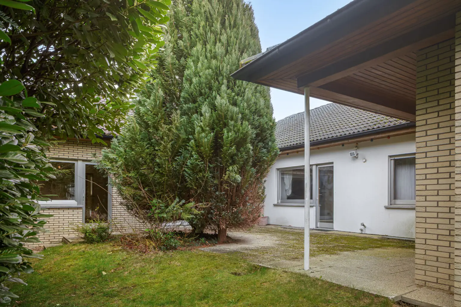 Die Terrasse zum Westen