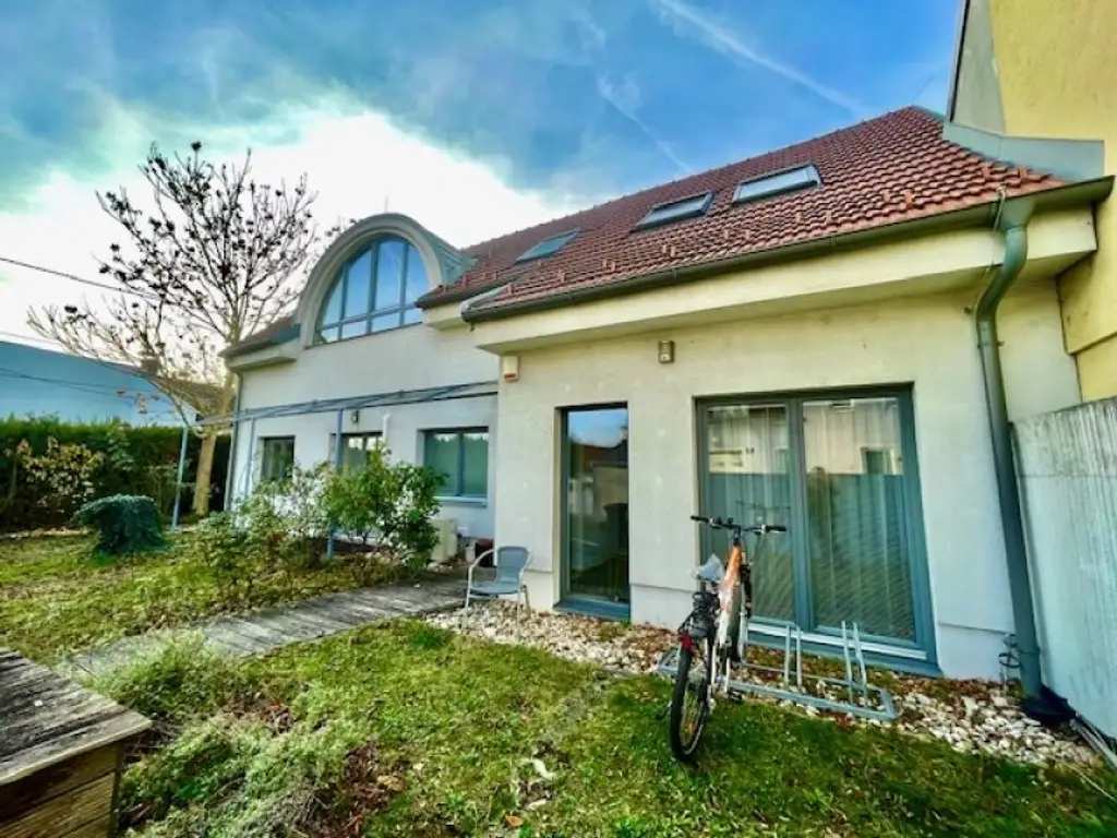 EIGENHEIM mit Garten- ELEGANTE 3-4-Zimmer-Eigentums-Wohnung in Top Lage von STAMMERSDORF!