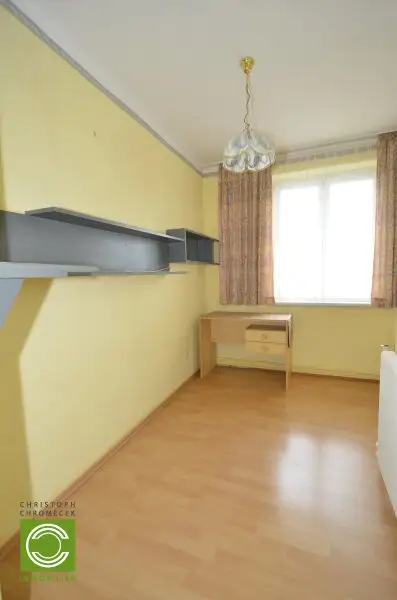 CHRISTOPH CHROMECEK IMMOBILIEN - MÖDLING - Helle, zentrumsnahe und möblierte 2,5 Zimmer zur Miete!