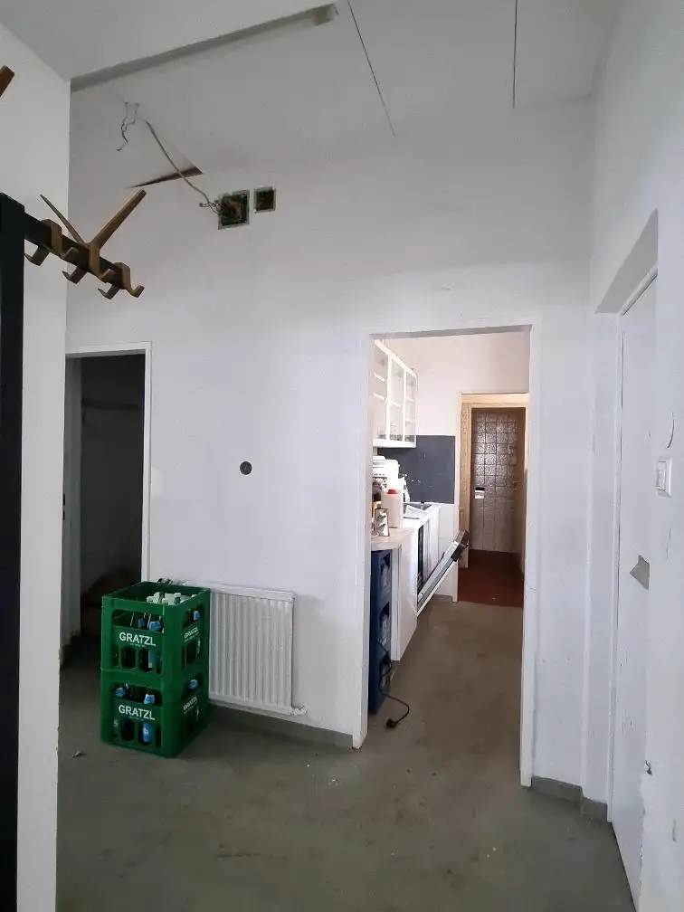 GESCHÄFTSLOKAL IN BESTLAGE AM KUTSCHKERMARKT