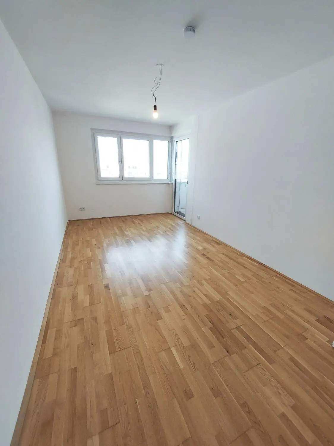 Neubauwohnung mit 3 Zimmern, Terrasse und Loggia 
- im Zentrum von St. Pölten