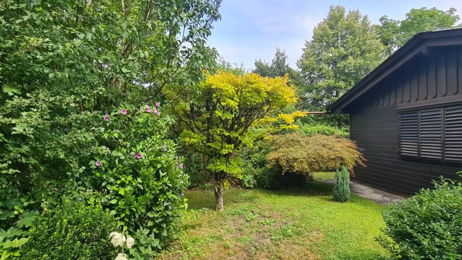 Besichtigungsmöglichkeit am Sonntag 3. August - Liebhaberobjekt: Freizeitgrundstück mit Wochenendhaus am Brandstätter See