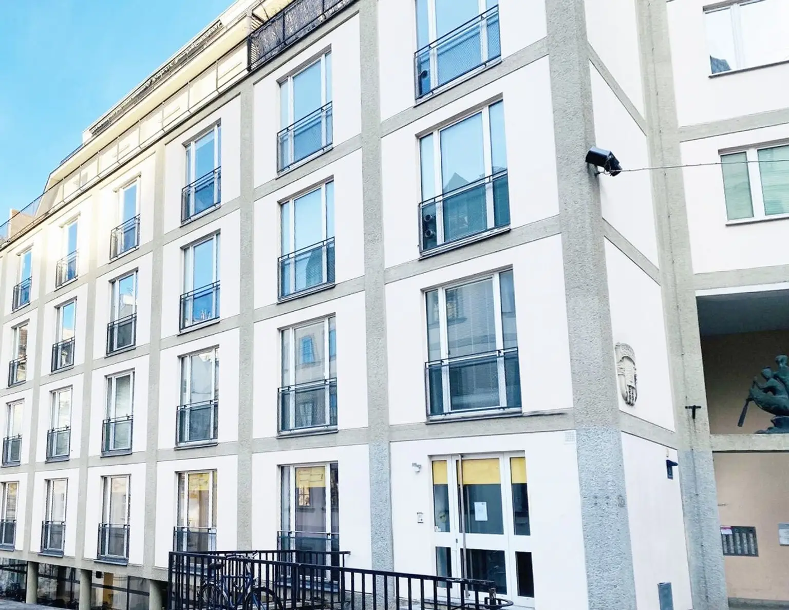Perfekte geschnittene Neubauwohnung in exzellenter Mikrolage mit Garagenplatz