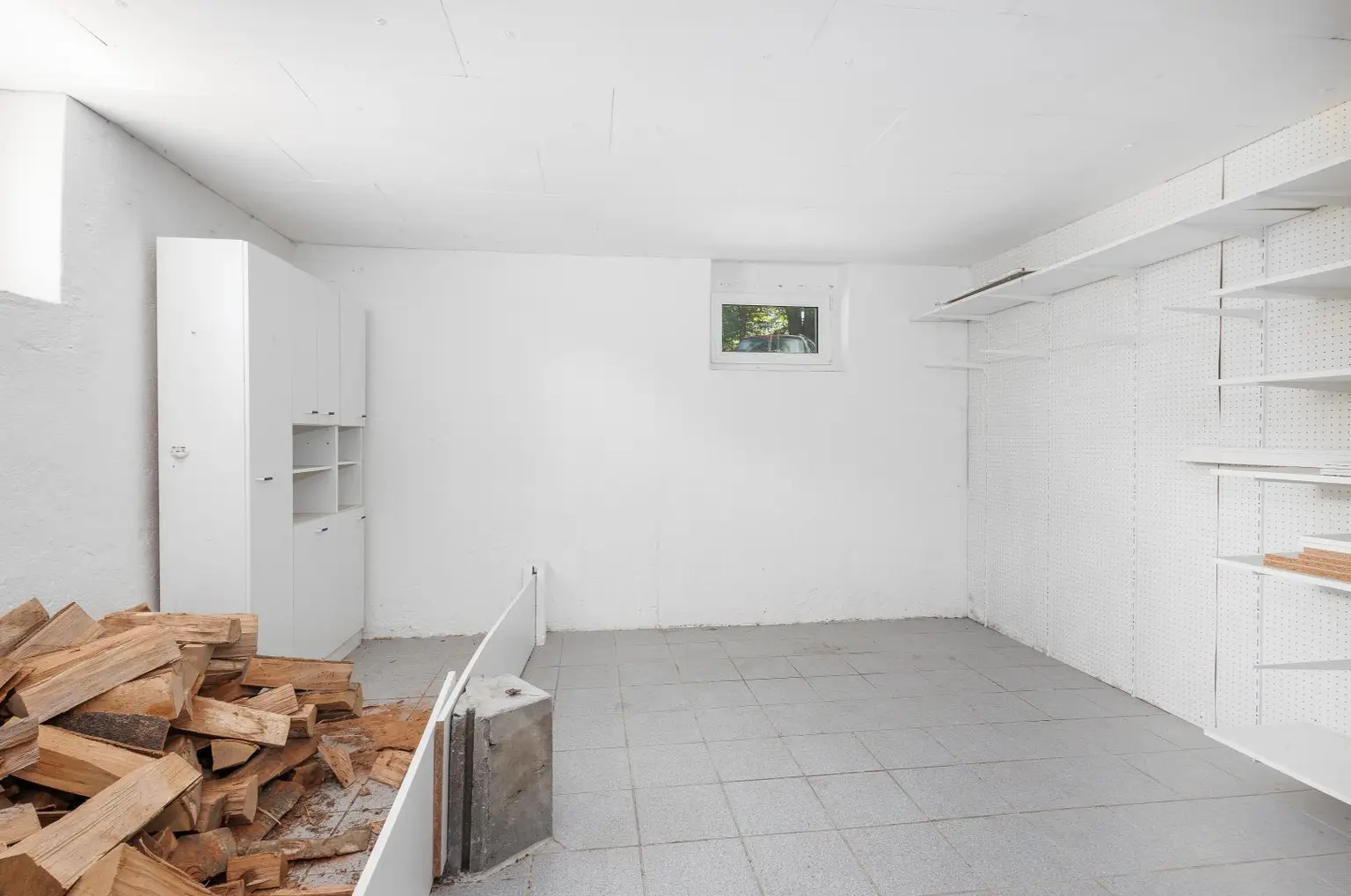 Charmante Eigentumswohnung mit Balkon & Kachelofen in Velden