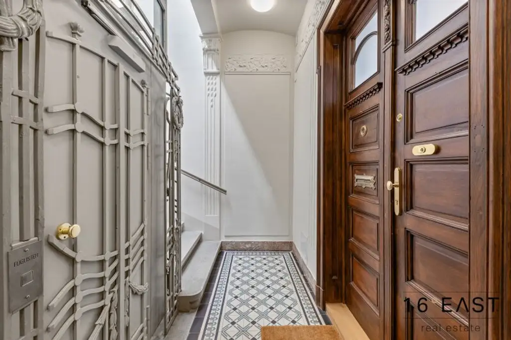 Rarität in Wien: Exklusives Dachgeschoss + Rohdachboden mit Enwicklungspotential + unverbaubarem 360°-Panoramablick über Wien
