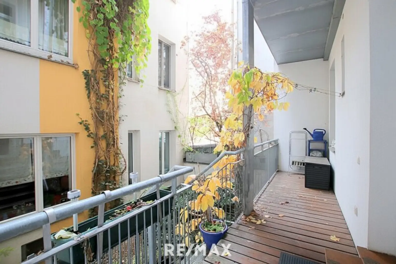 Nette Altbau 3-Zimmer Wohnung mit Balkon und Eigengarten in zentraler Lage in Penzing, sehr gute Infrastruktur!