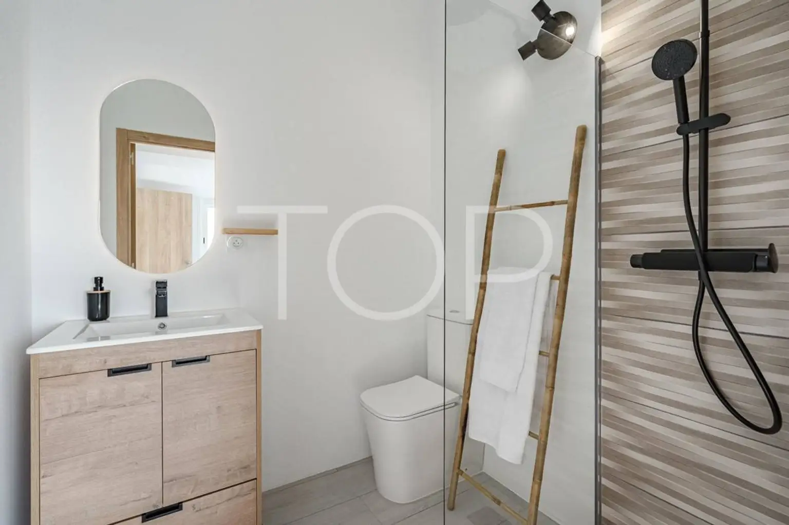 House-Chayofa-Bathroom-Tenerife