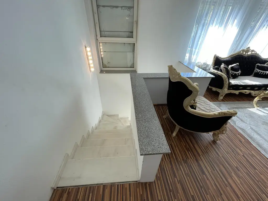 Einfamilienhaus mit 6-Zimmer, Galerie, Panoramablick, Doppelcarport und viel Potential  in sonniger Lage in Gampern / Witzling