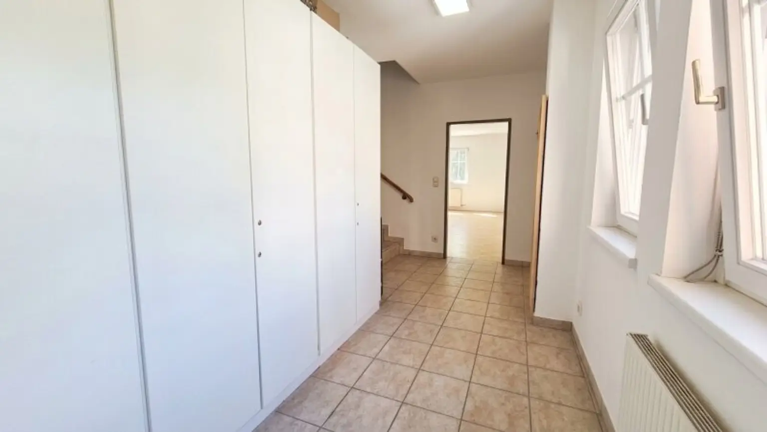 Vorzimmer zur Wohnung 1 und 2 - Wohnung - Seeboden - kaufen