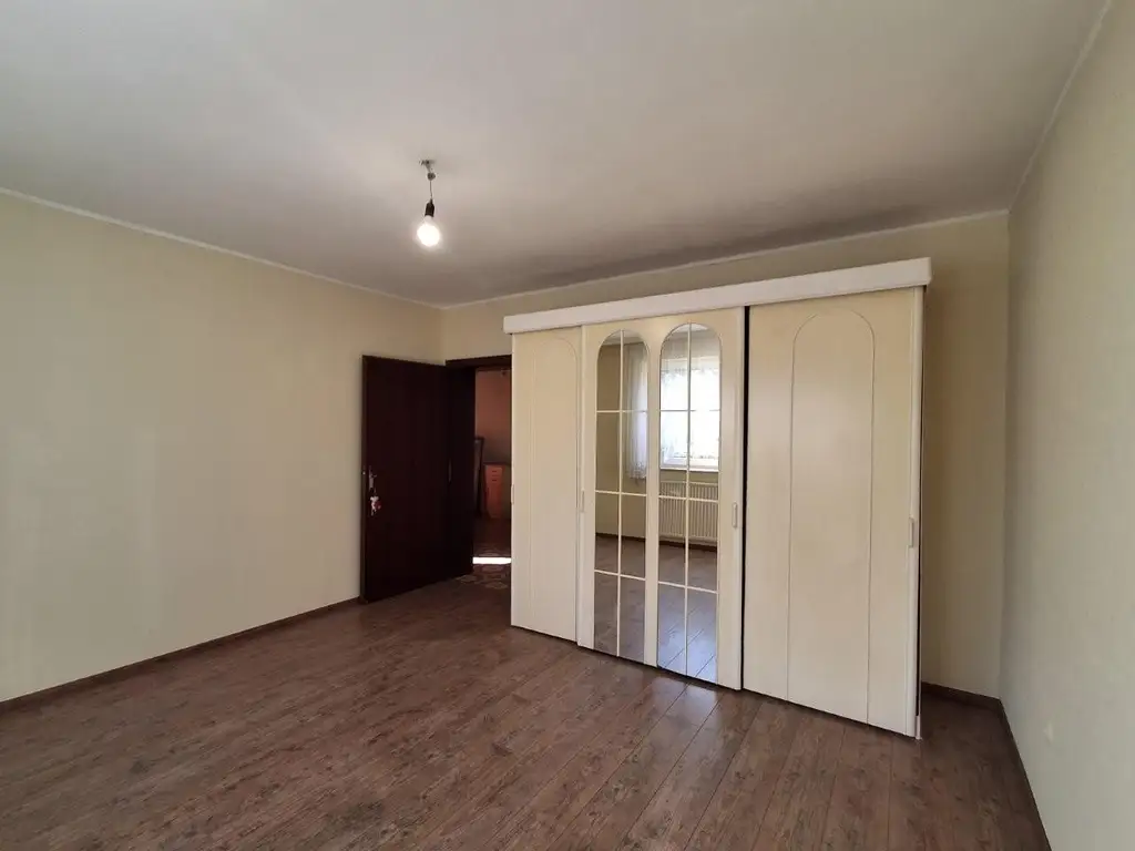 "Miethaus mit Terrasse und Garten - Breitenlee - Neuessling"