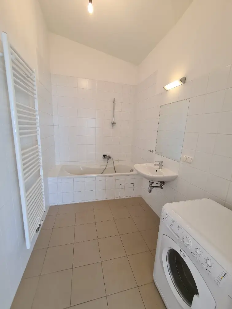 Perfekt aufgeteilte 3-Zimmer-Dachgeschosswohnung in
unmittelbarer Nähe zur Herz-Passage!