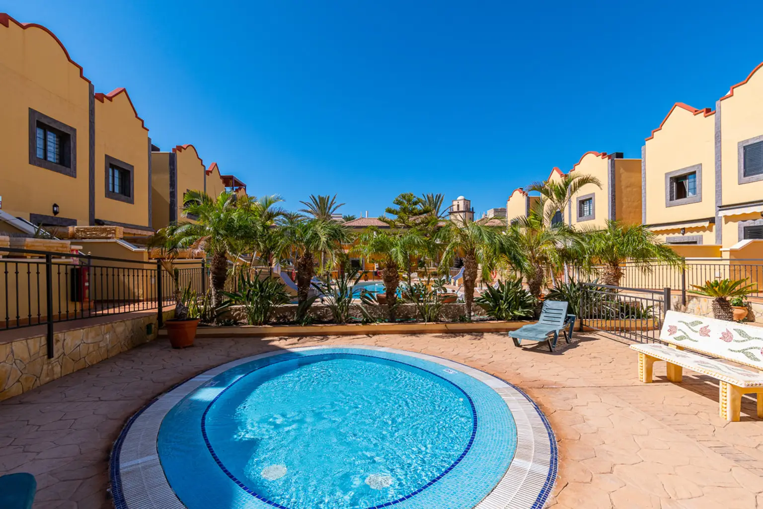 Residencial-Anayet-Community-Swimming-Pool-Tenerife-3