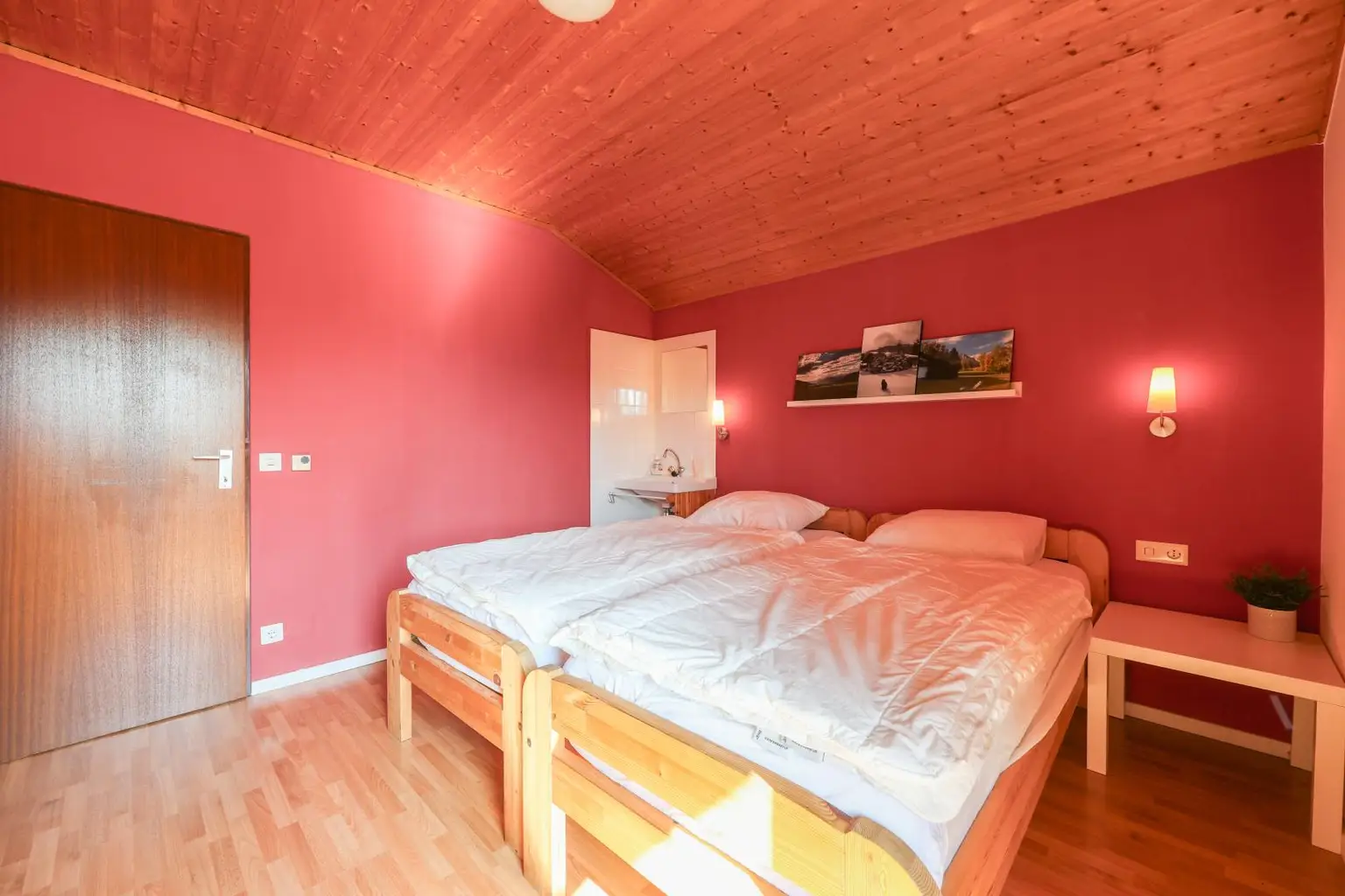 Schlafzimmer 2