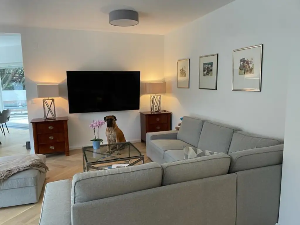 Exklusive und Top sanierte Gartenwohnung