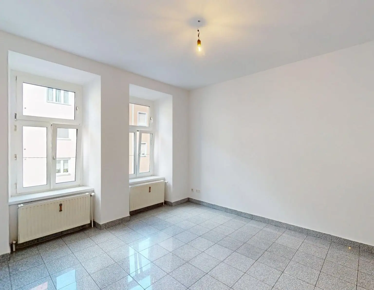 orea | Schöne 2-Zimmer-Wohnung Nähe Mur | Smart besichtigen · Online anmieten